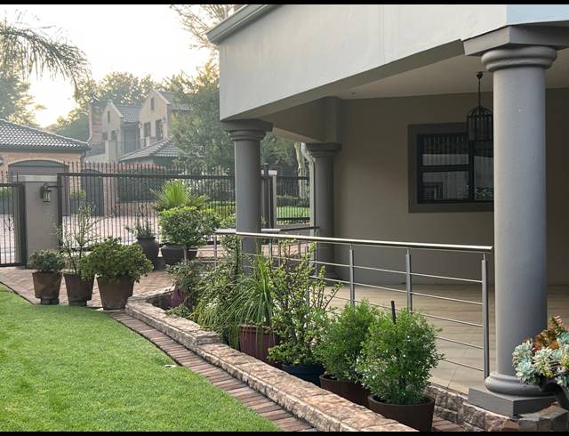 4 BEDROOM GOLF ESTATE FOR SALE IN RUIMSIG